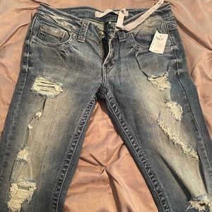 Refuge 5 pocket distressed Women’s denim